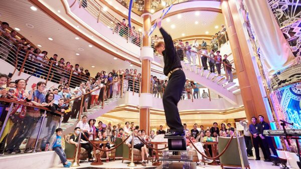 piazza-3-1600 - America's Best Group Cruises