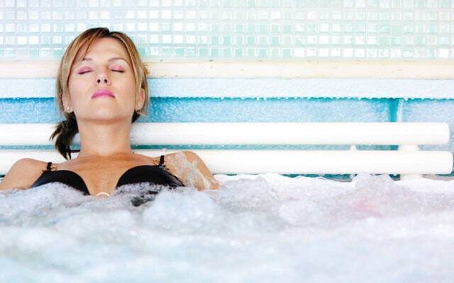 Jewel Hot Tub Modal 640x400