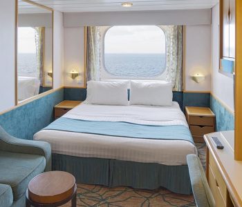 Large OceanView Stateroom Cat. G - Room #4070 Deck 4 Midship Portside
Grandeur of the Seas - Royal Caribbean International